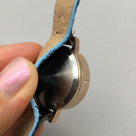 Canyon Sky Women's Watch 28mm Gold Tone Multi Color Woven Band Southwest NWOT - Picture 13 of 15